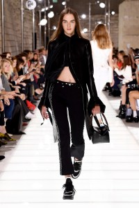 Louis Vuitton RTW Spring 2018