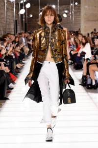 Louis Vuitton RTW Spring 2018