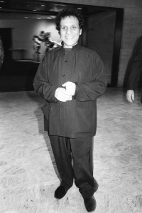 Azzedine Alaia attends the CFDA fashion awards at Lincoln Center on February 8, 1994 in New York.