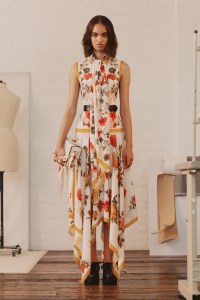 Alexander McQueen Resort 2018