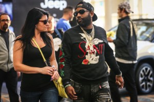 Street style at Complexcon 2017.