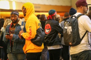 Street style at Complexcon 2017.