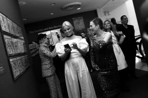 Elizabeth Banks, Julianne Moore