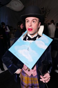 An artful guest