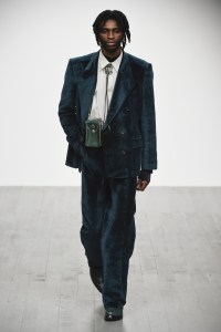 John Lawrence Sullivan Men's Fall 2018