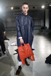 Phoebe English Man Presentation Men's Fall 2018