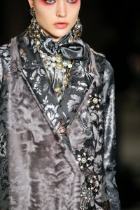 Details at Antonio Marras RTW Fall 2018