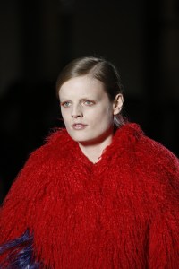 Details at Dries Van Noten RTW Fall 2018