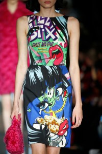 Details at Moschino RTW Fall 2018