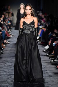 Max Mara RTW Fall 2018