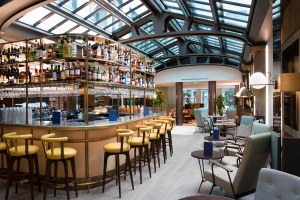 The bar area in the Maison Brguet.