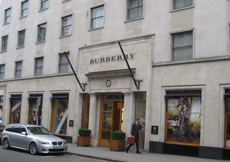 Burberry Halts Merger Talks with Coach