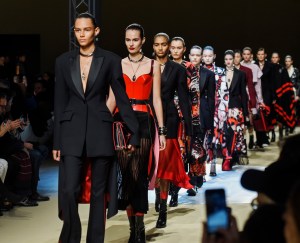 Alexander McQueen RTW Fall 2018