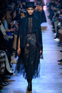 Ellie Saab RTW Fall 2018