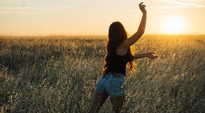 Unzipping 2016: Denim Trends Expect Next Year