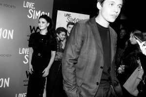 Katherine Langford, Nick Robinson