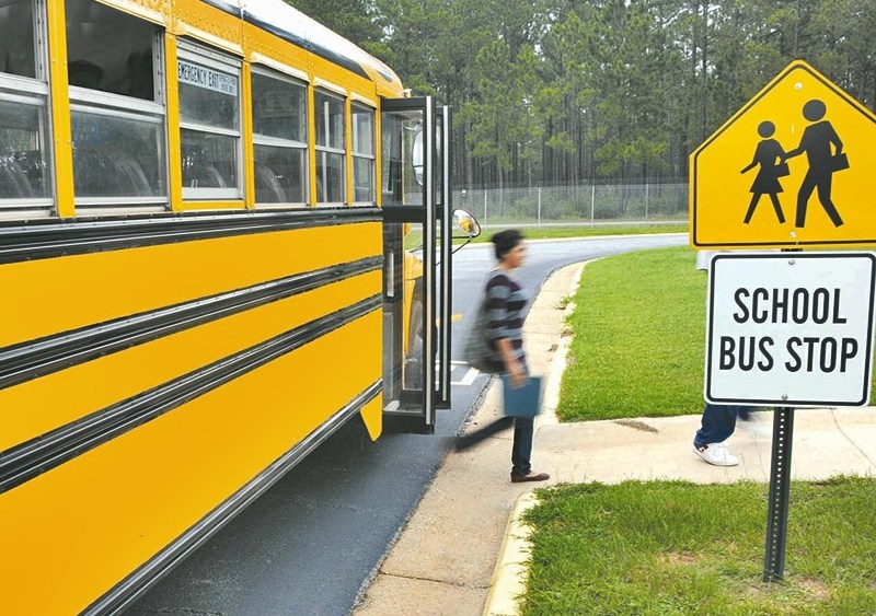 Back--School Spending Will Drop 2016, Survey Says