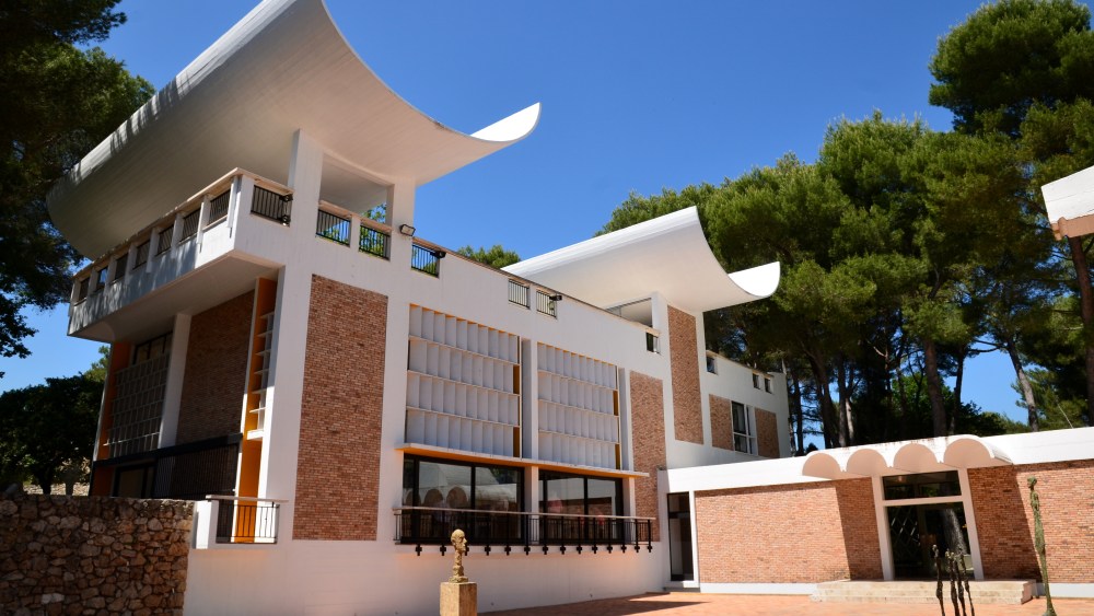 Louis Vuitton to Stage Cruise Show at Fondation Maeght in France
