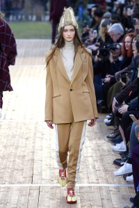 Undercover RTW Fall 2018