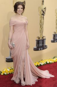Anna Kendrick with a Judith Leiber clutch at the 82nd Academy Awards, 2010.
