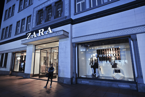 Zara Launches AR Experience in 120 Global Stores