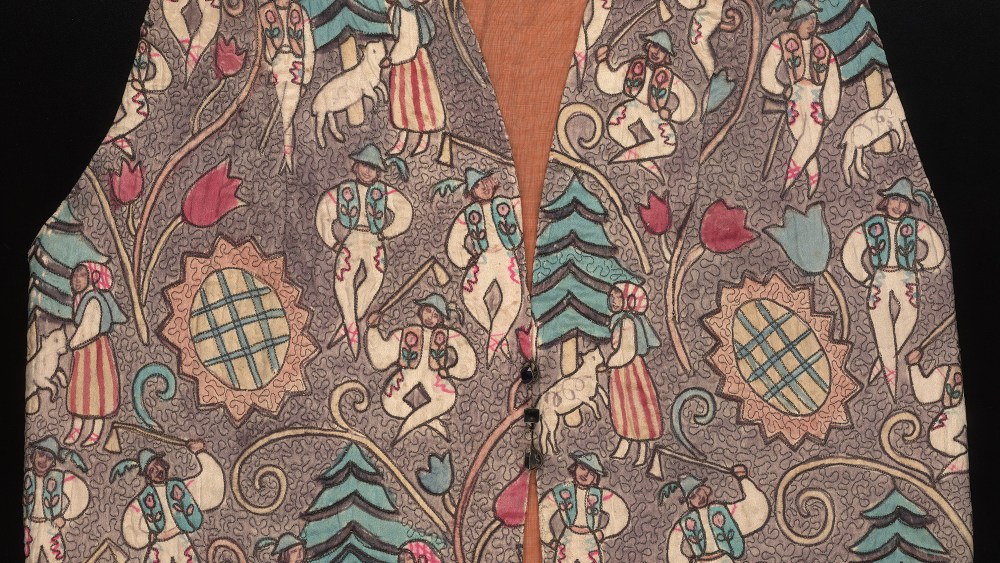 Yale University Exhibit Sews Together Textiles With Texts