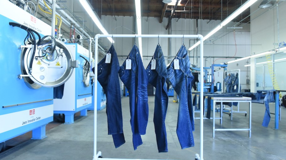 Fast Retailing sustainability methods
