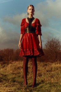 Alexander McQueen Pre-Fall 2018