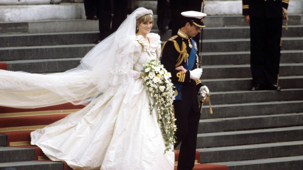 Princess Diana and Prince Charles walking down the steps of St. Pauls cathedralWedding of Prince Charles and Lady Diana Spencer, London, Britain - 29 Jul 1981
