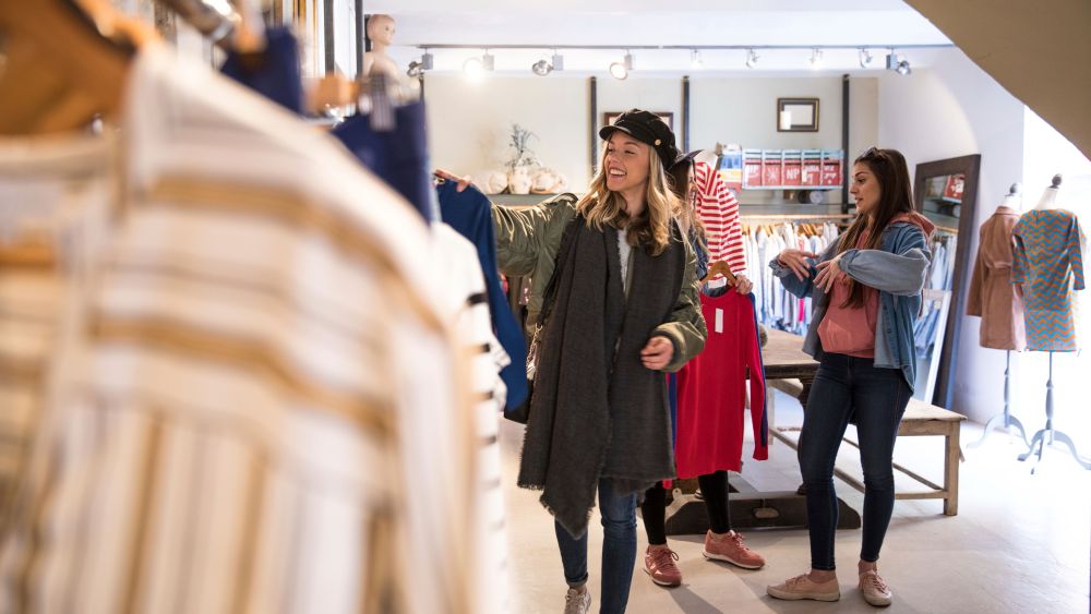 retail first quarter comp sales