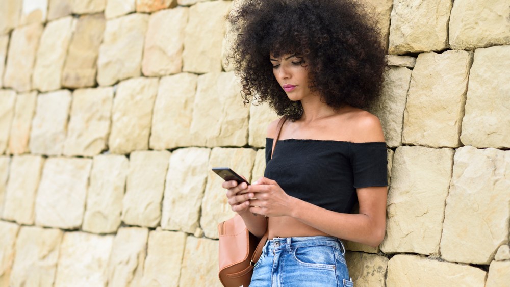 Eyeing 'Conversational Commerce' ForwardPMX Acquires Headliner Labs