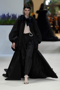Giambattista Valli Couture Fall 2018
