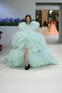 Giambattista Valli Couture Fall 2018