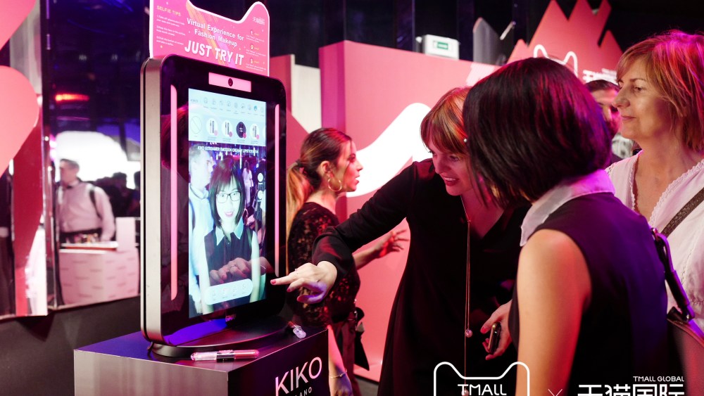 Tmall Global's “The Colors of Italian Beauty" event in Milan.