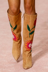 Detail of Carolina Herrera RTW Spring 2019