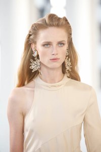 Details at Chloé RTW Spring 2019
