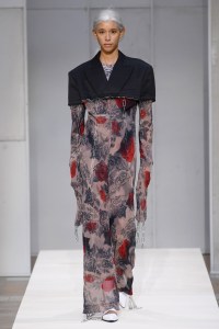 Commes Des Garcons RTW Spring 2019