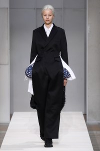 Commes Des Garcons RTW Spring 2019