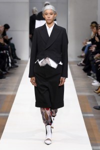 Commes Des Garcons RTW Spring 2019