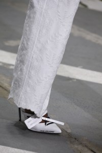 Details at Off-White RTW Spring 2019