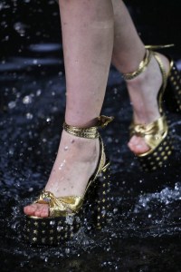 Details a Saint Laurent RTW Spring 2019