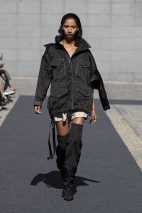 Unravel RTW Spring 2019