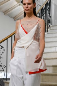 Details at Victoria Beckham RTW Spring 2019