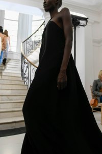 Details at Victoria Beckham RTW Spring 2019