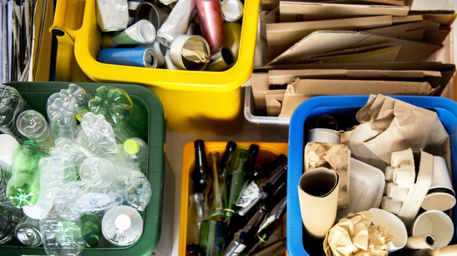 Amazon announced that it will invest $10 million in Closed Loop Fund to promote recycling in the United States.