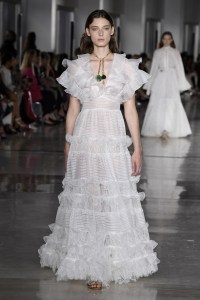 Giambattista Valli RTW Spring 2019