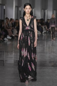 Giambattista Valli RTW Spring 2019