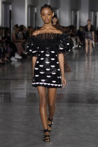 Giambattista Valli RTW Spring 2019