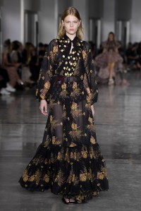 Giambattista Valli RTW Spring 2019