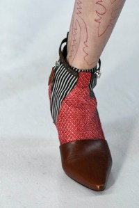 Details at Louis Vuitton RTW SS19